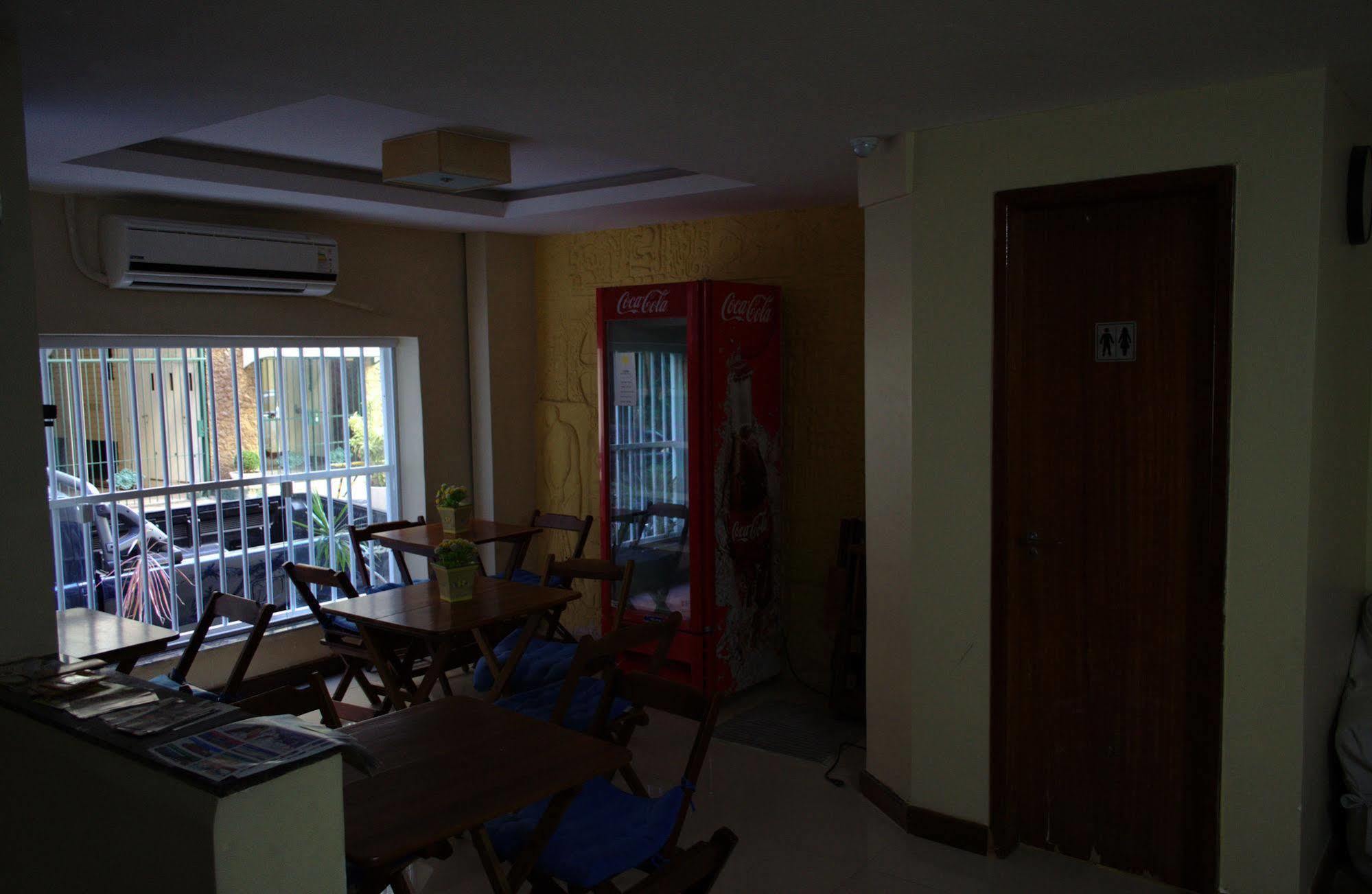 Boulevard Inn 2*