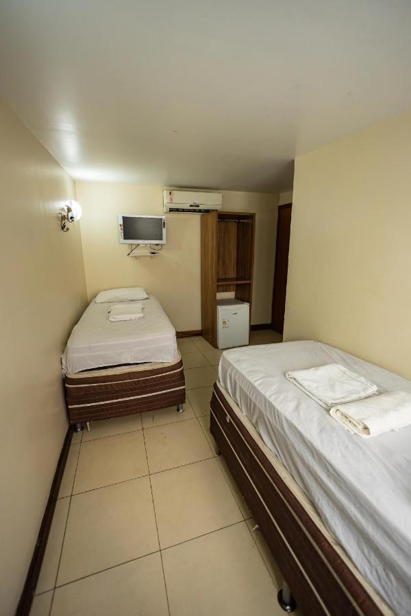 Boulevard Inn 2*